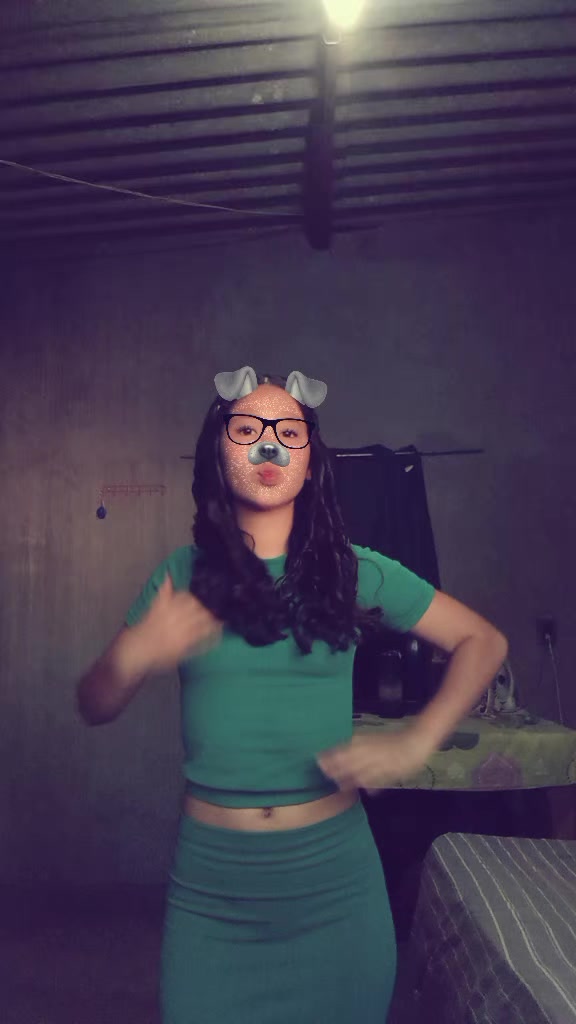 @Sarahi Estrada♡♡
