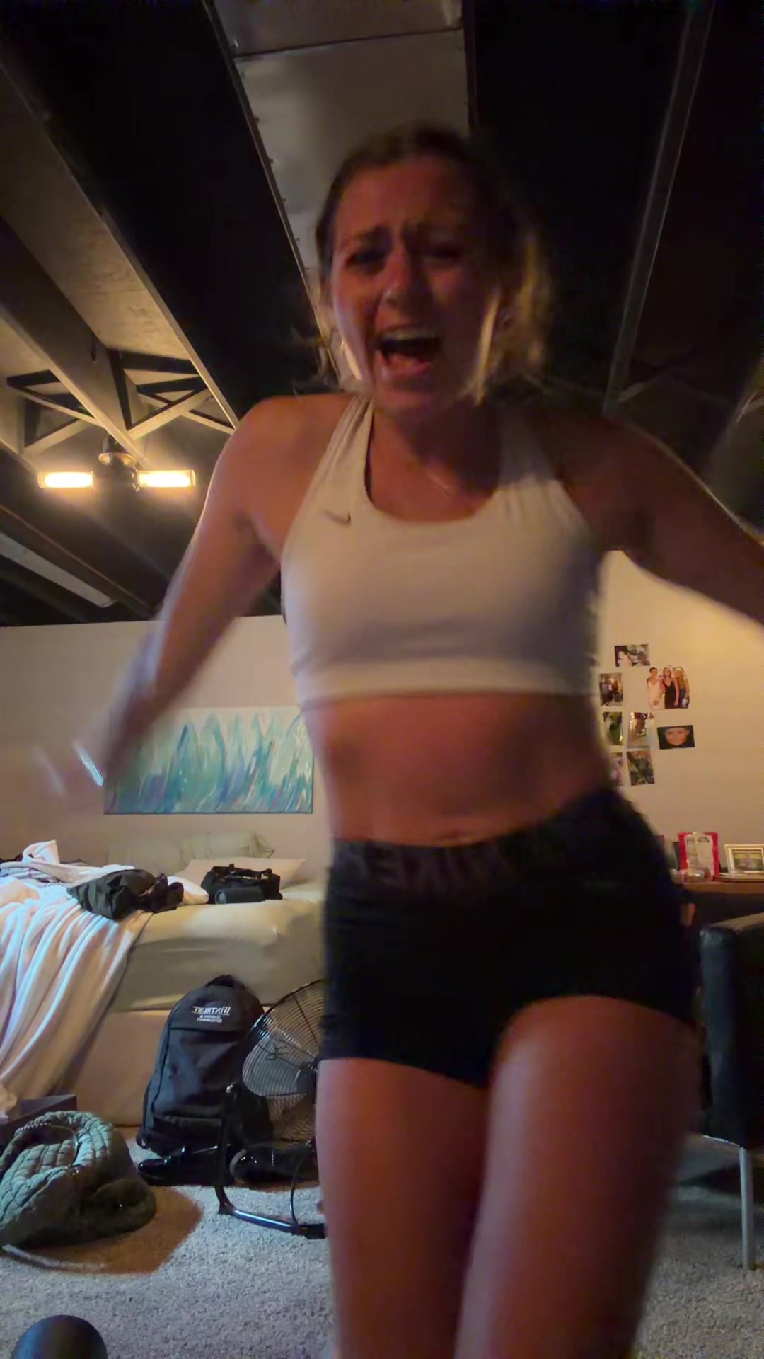 @stellhenry