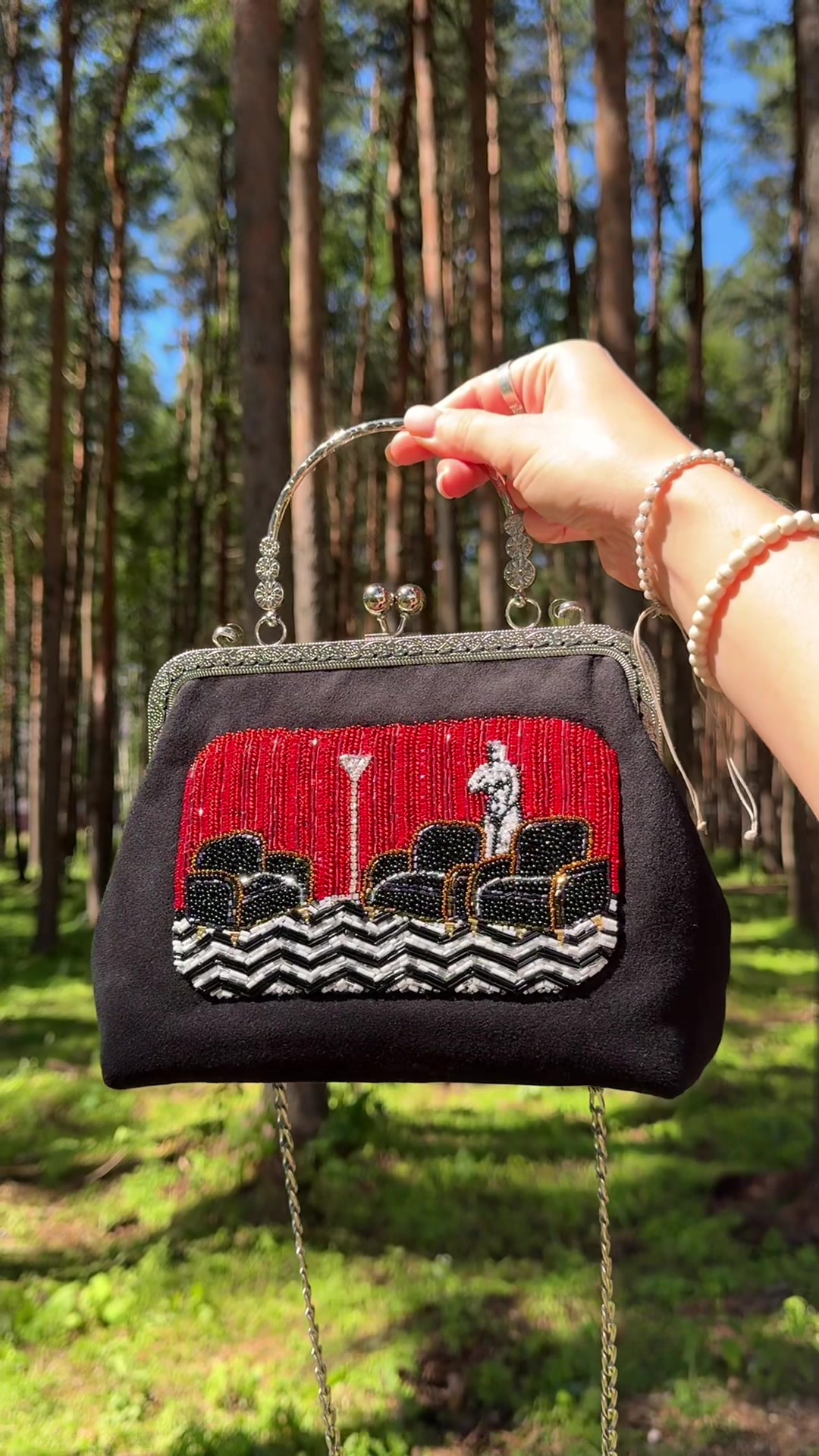 @Iren_ACS Броши из бисера