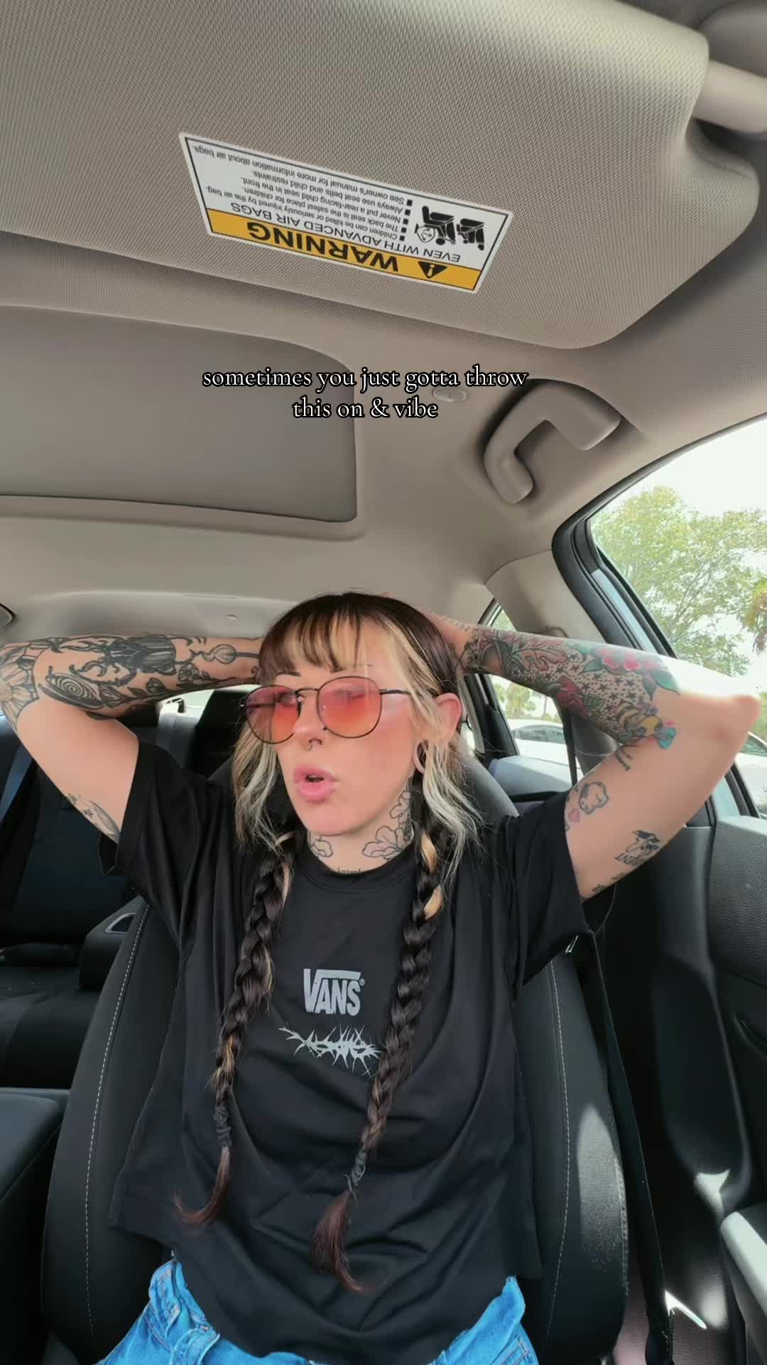 @𝖑𝖎𝖓𝖟𝖒𝖊𝖈