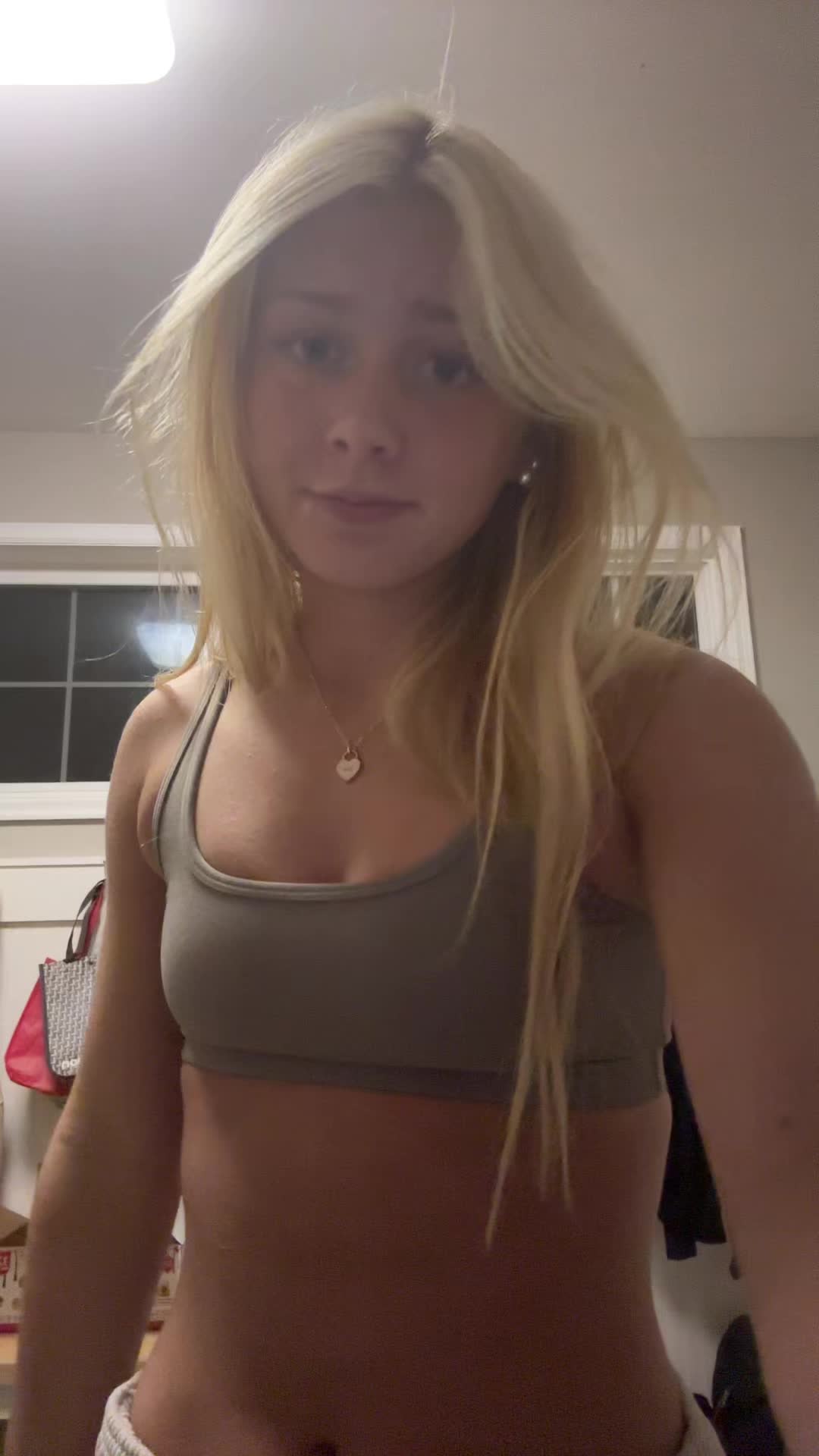 @i