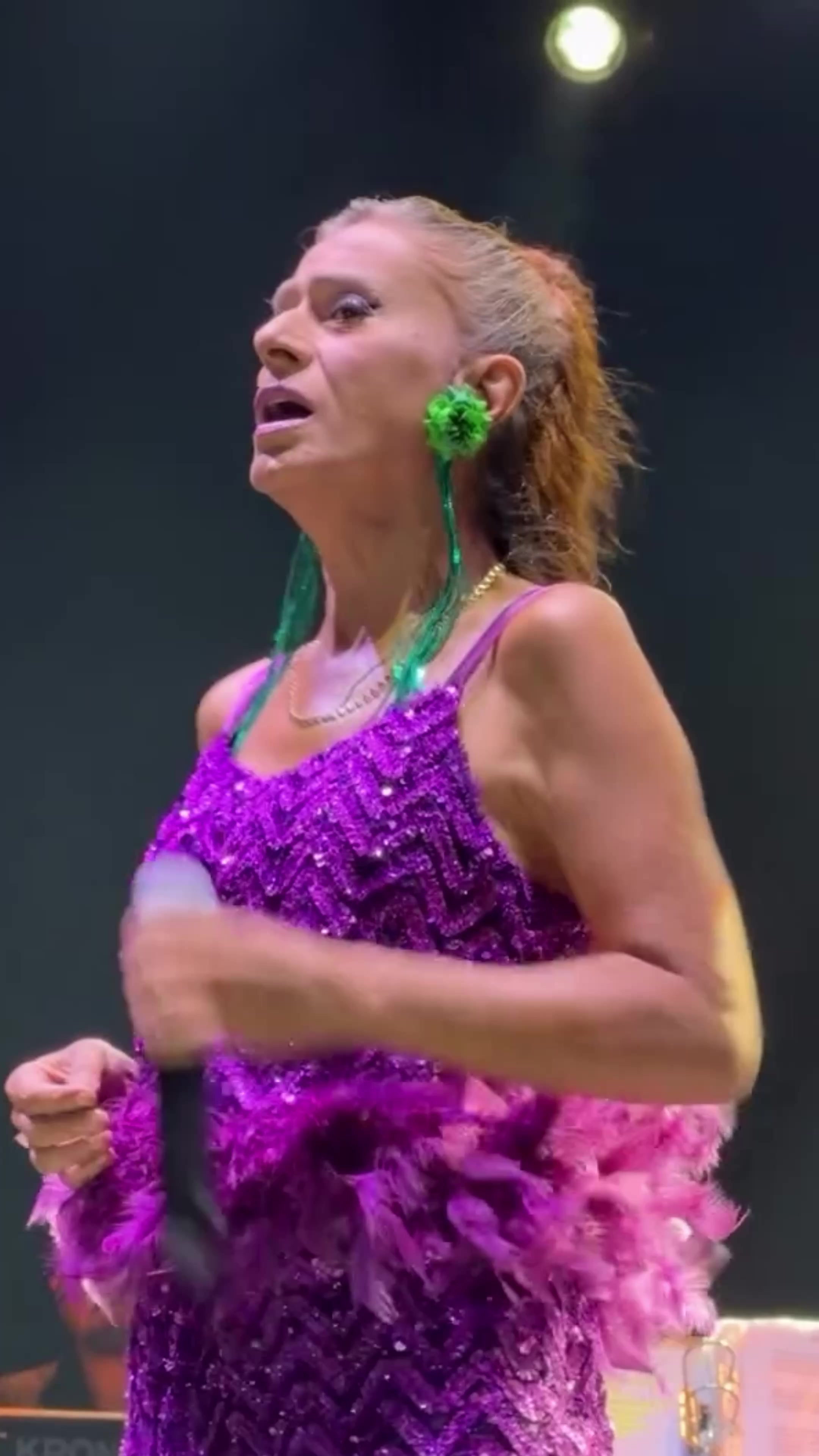 @Yıldız Tilbe