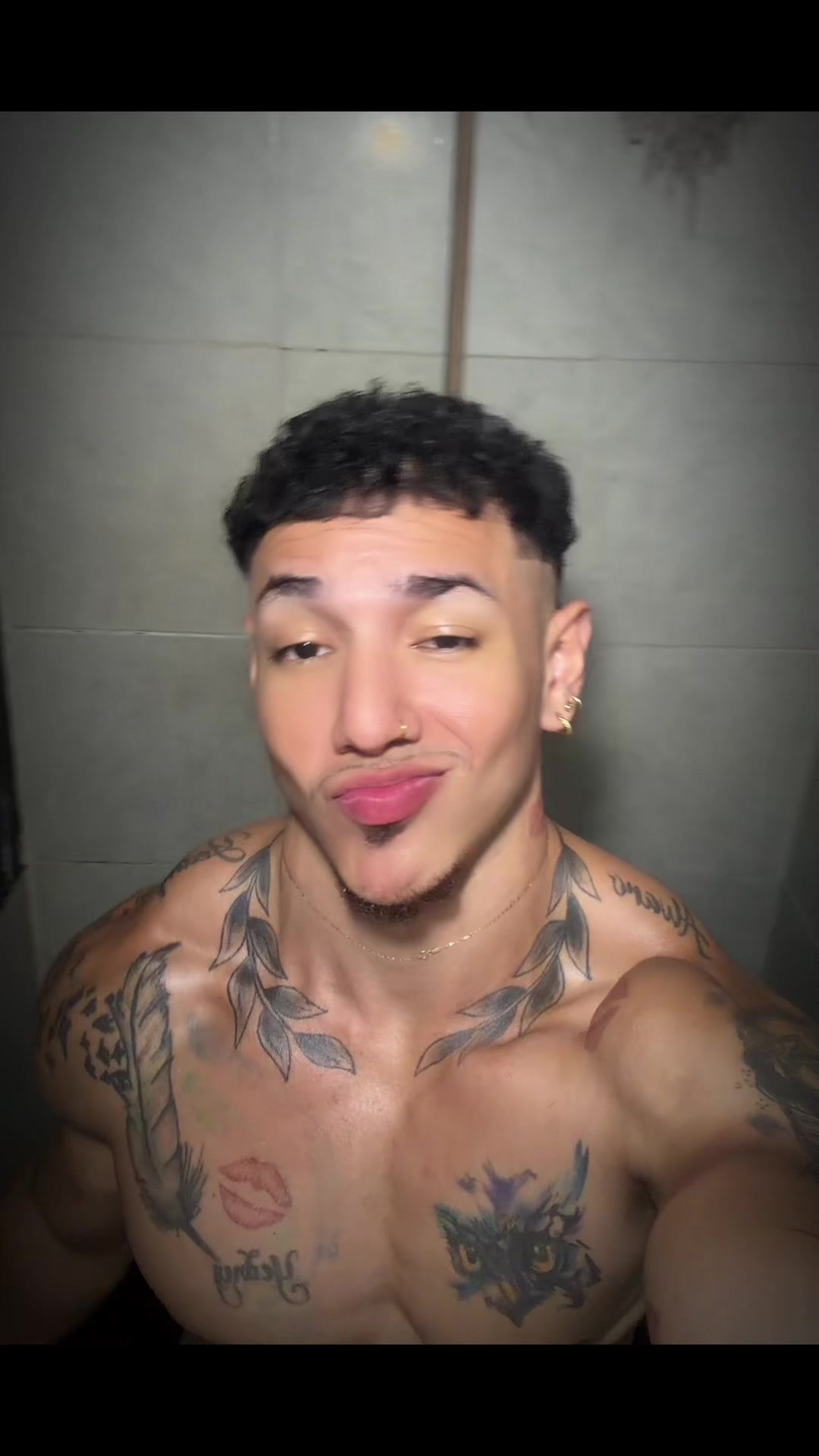 @๐๐๐๐๐๐ ๐ฑ โ