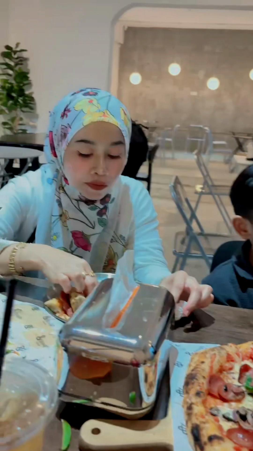 @AyuRashid