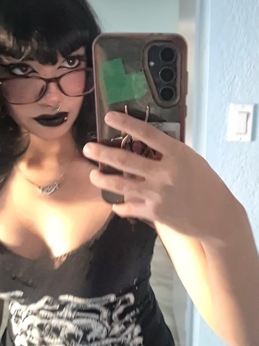 @Miss Dracula