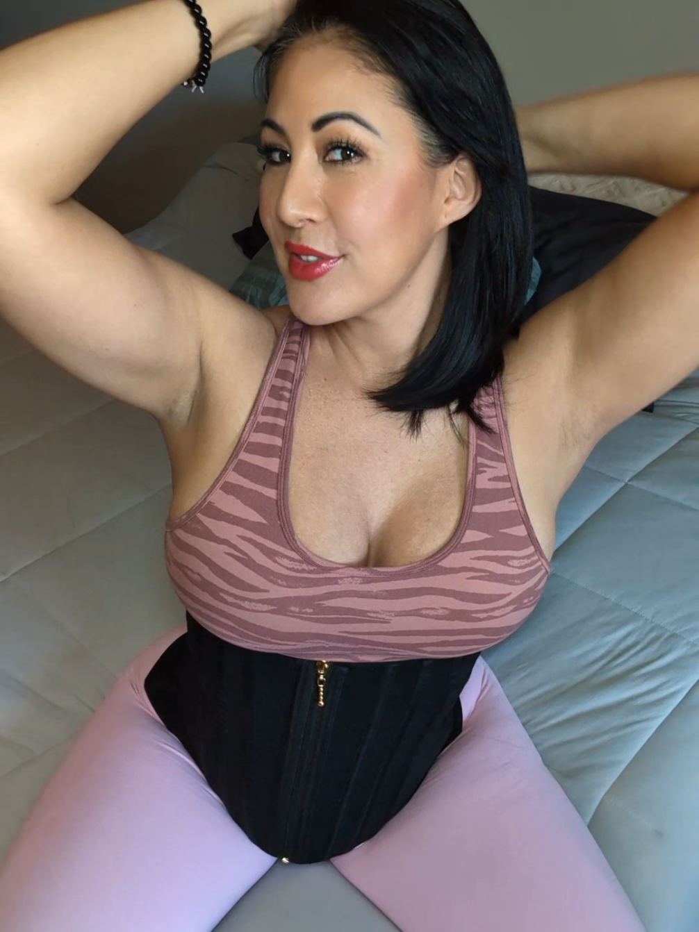 @MiaNavarro