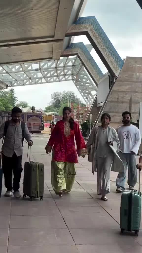 @Bollywood gril zone