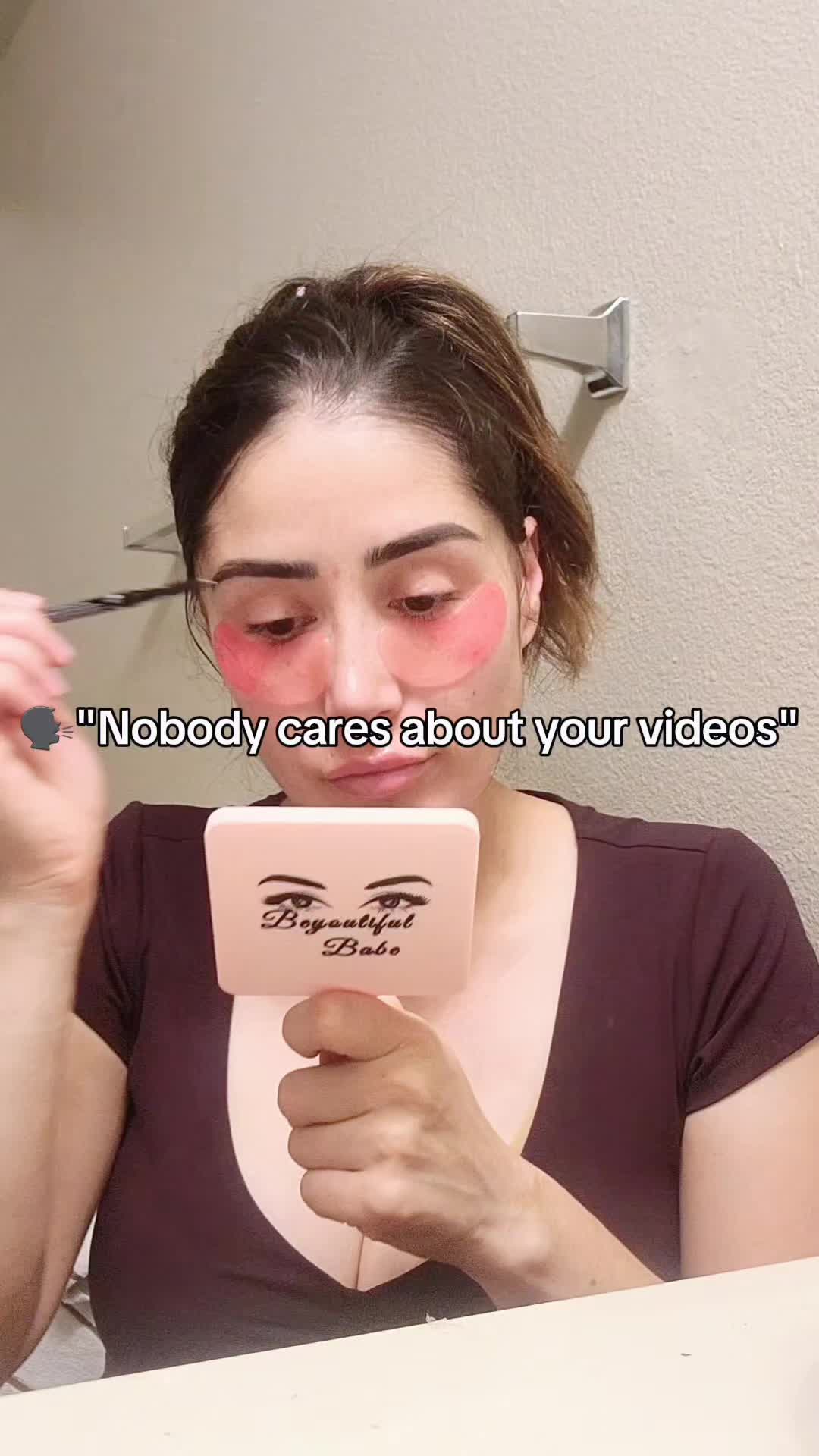 @🦋