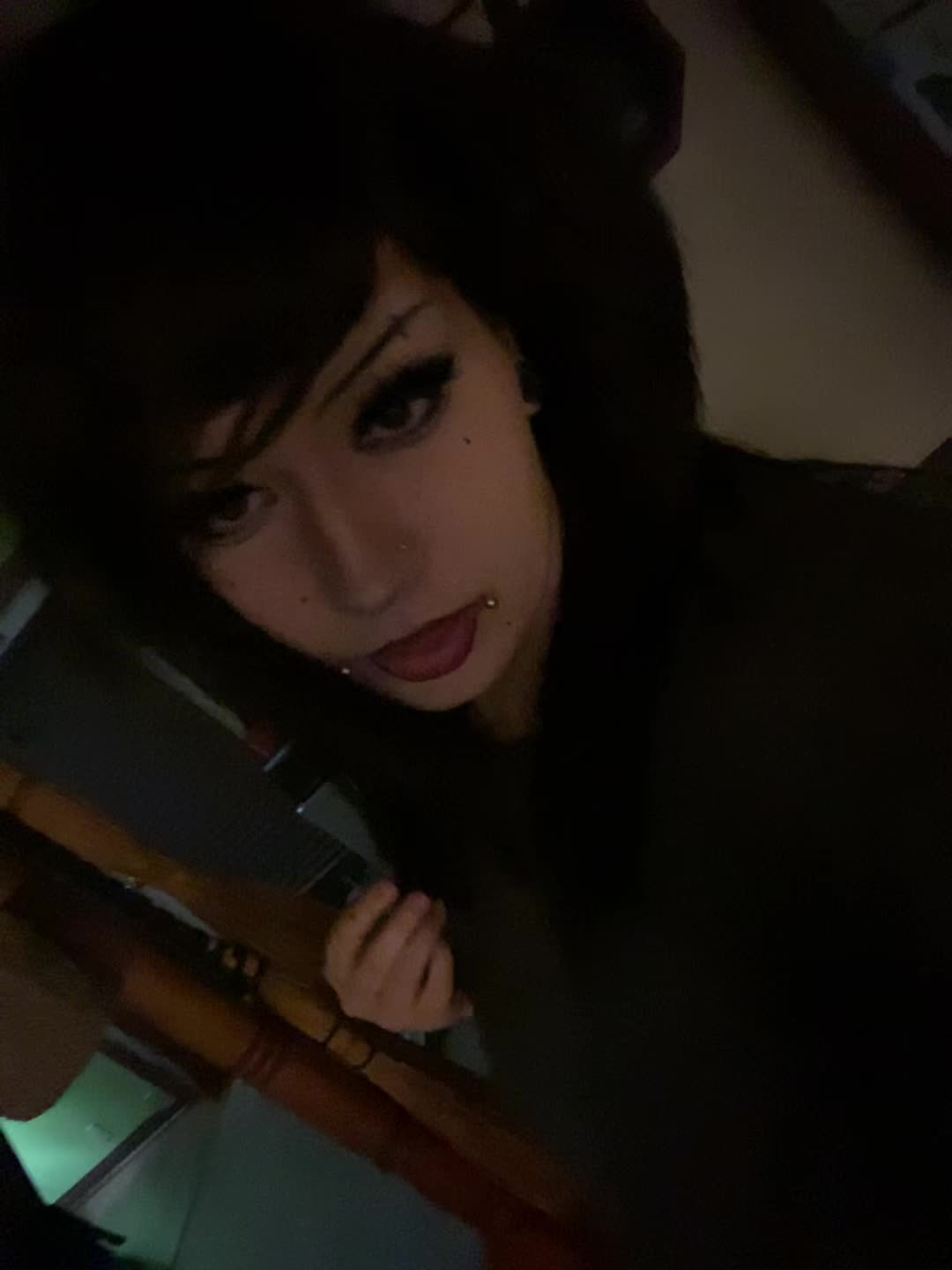 @🧟♀️