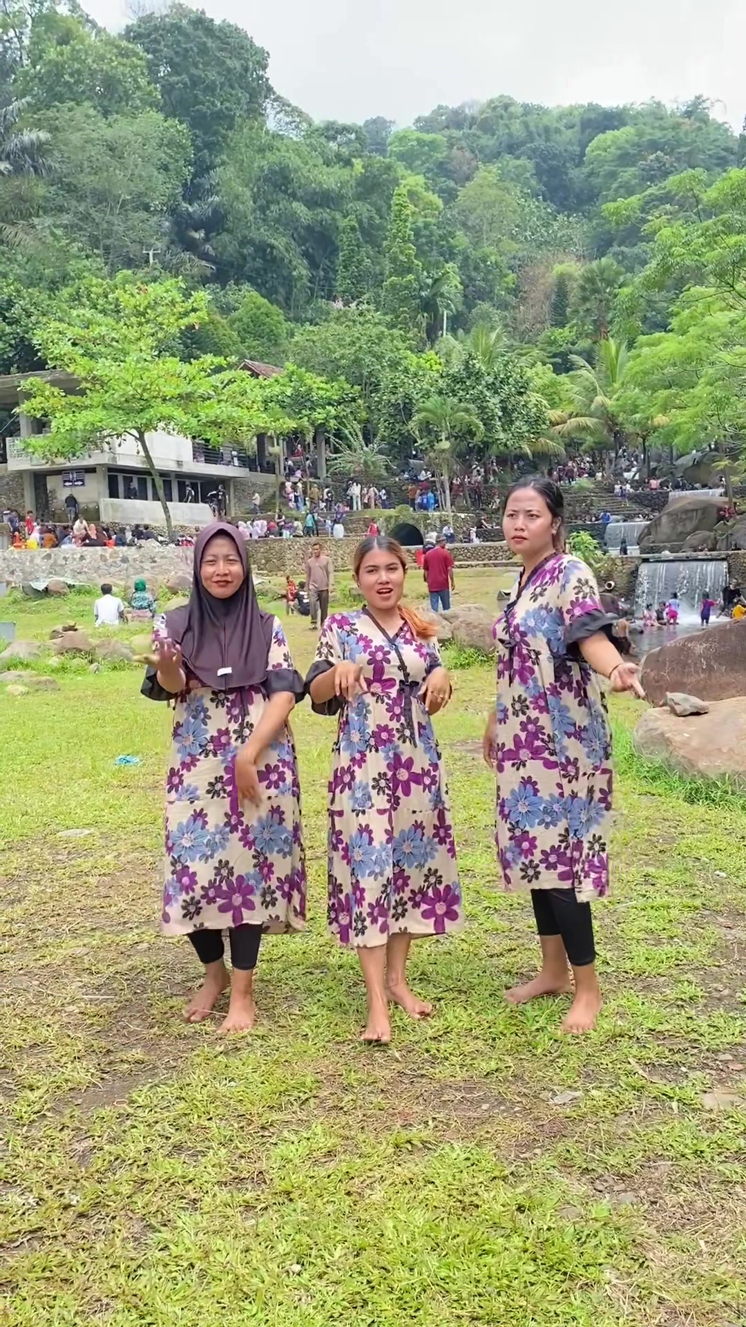 @ceu eceu kampung