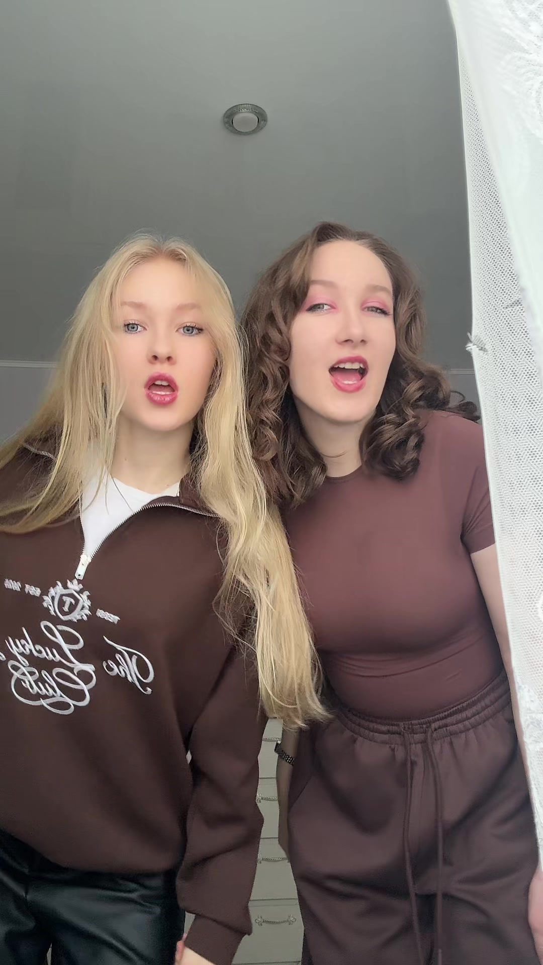 @Nold.den