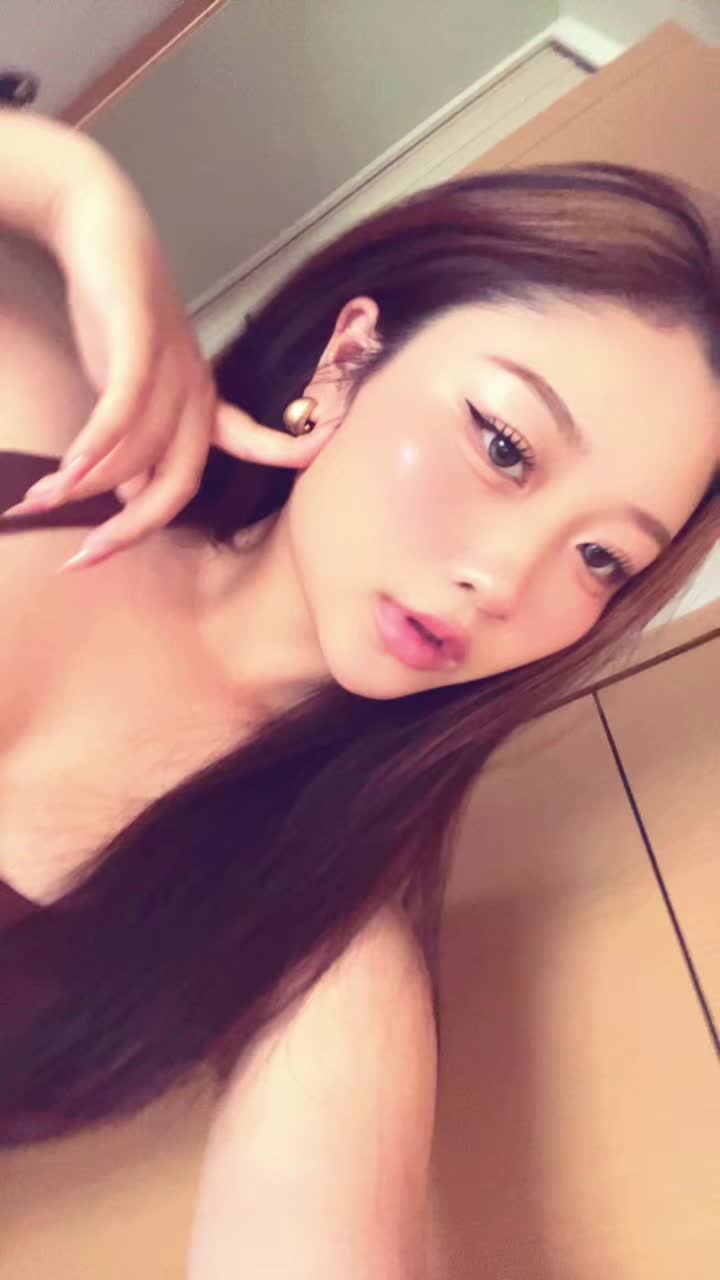 @ゆな
