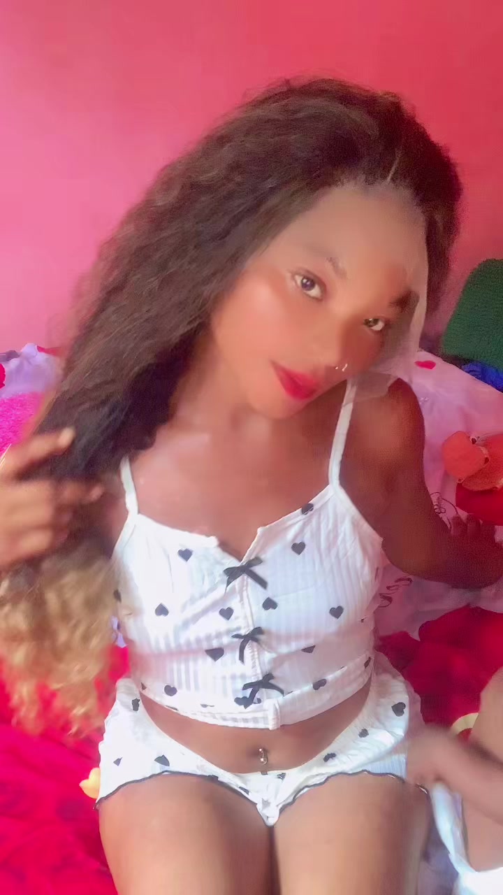 @minissia228