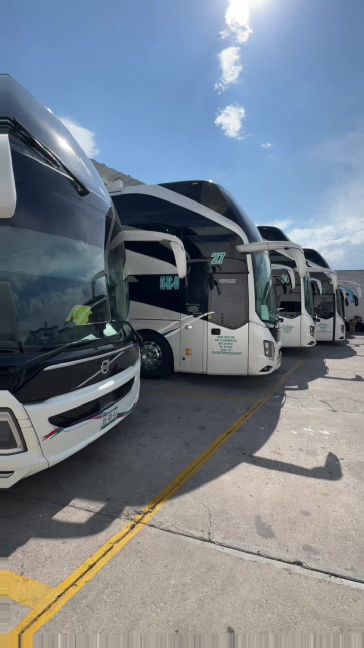 @TLpremium Buses