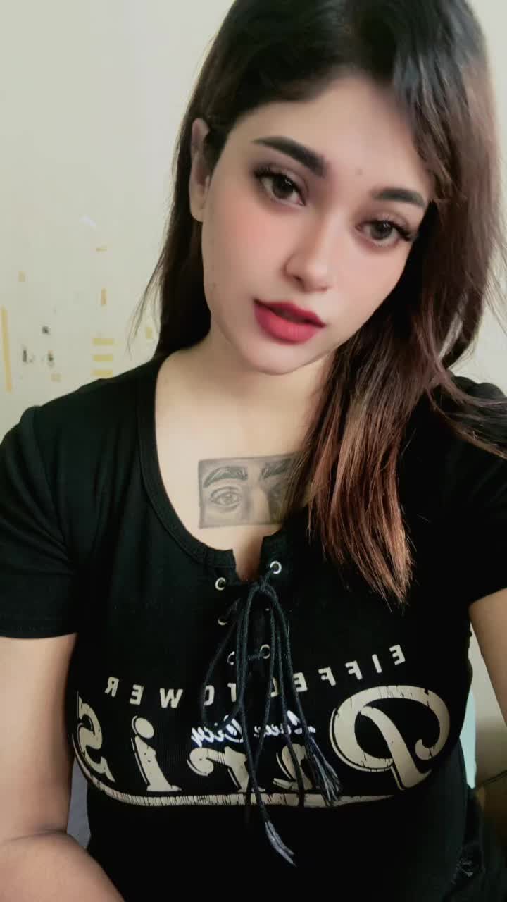 @𝓝𝓲𝓼𝓱𝓪 𓆩♡𓆪
