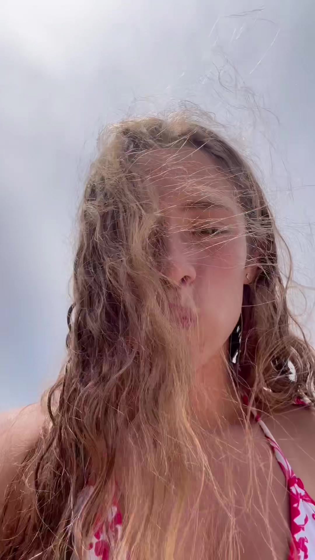 @juanaalucero
