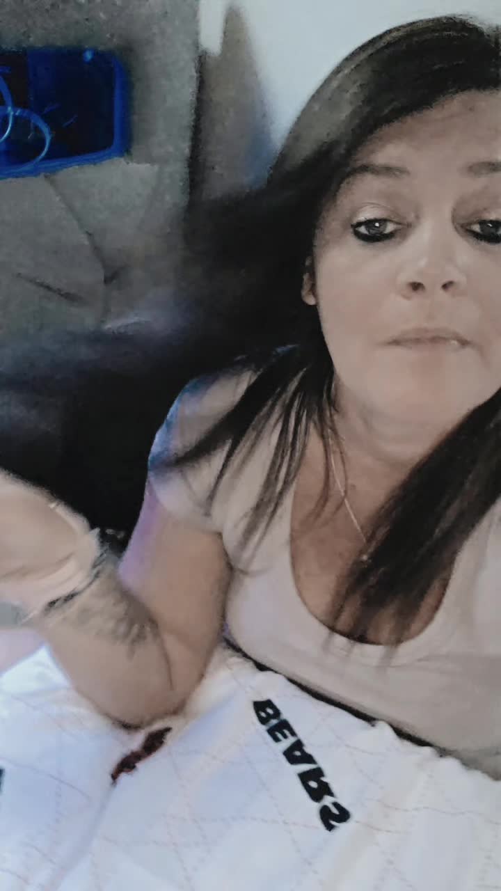 @ThatShortThickBlondeGirl