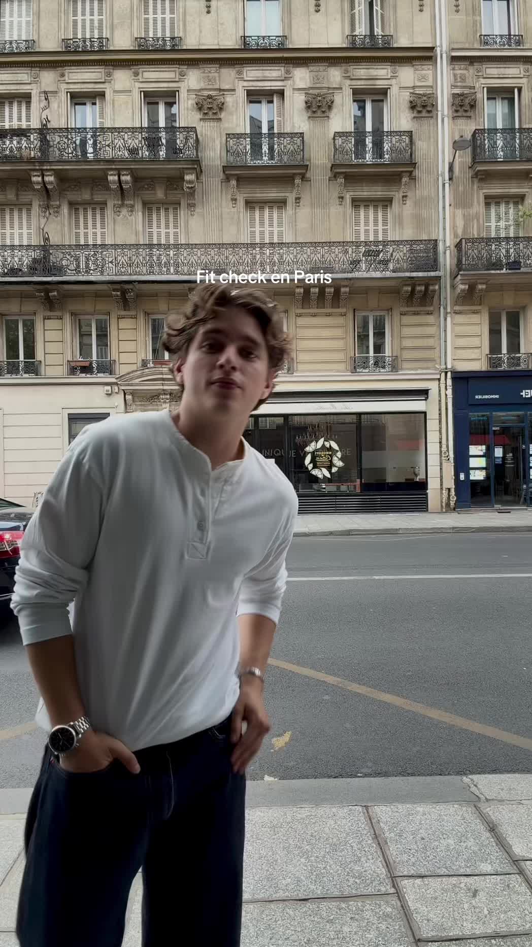 @augustomoraless_