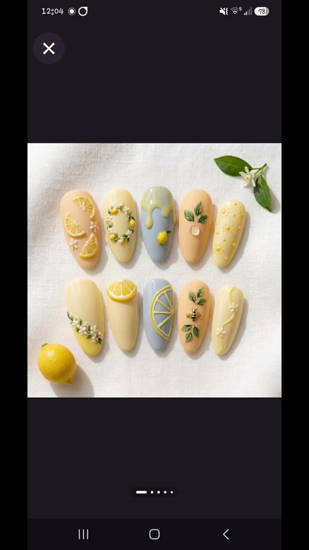 @house_of_acrylics