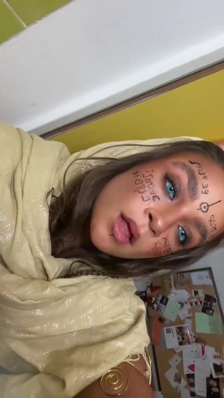 @Lu
