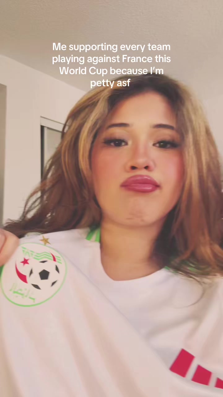 @manelasiya