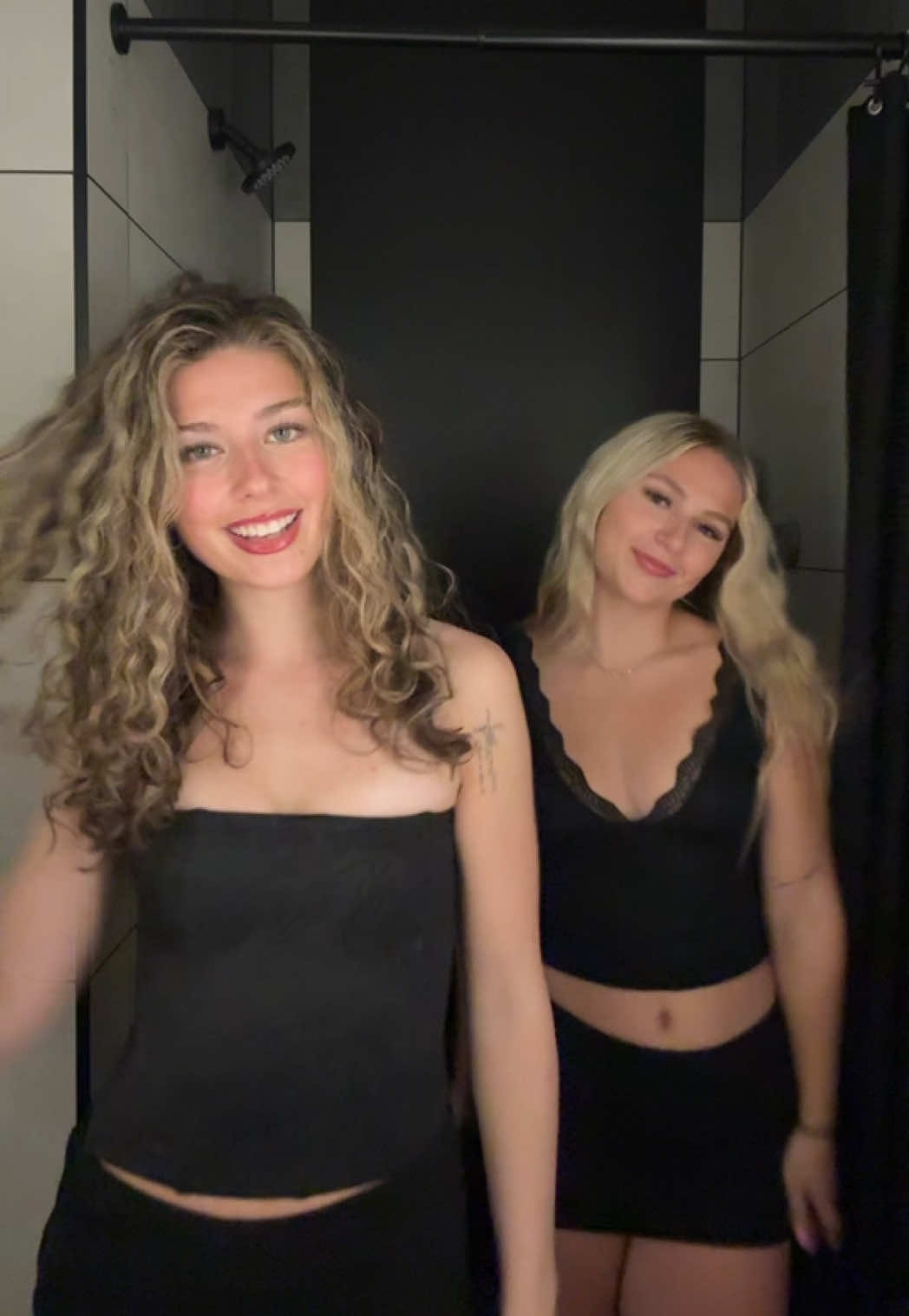 @ellieplumm