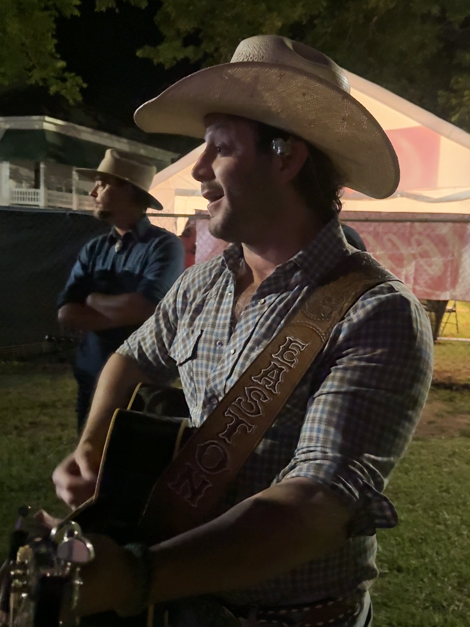 @Easton Corbin