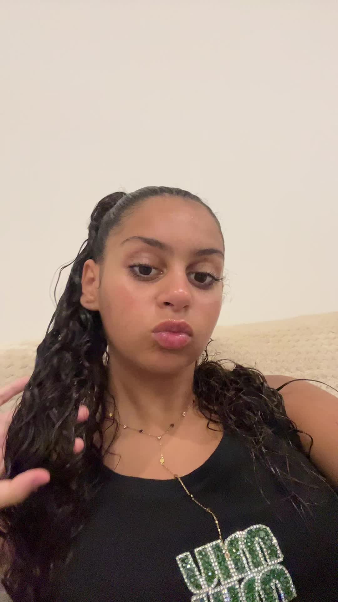 @Kely🇹🇳