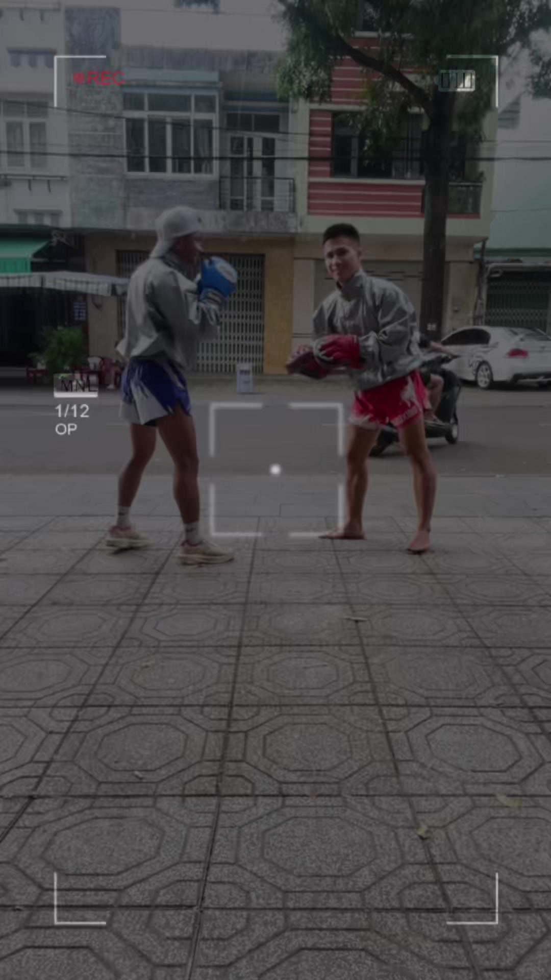@Ating Quoc 🥊