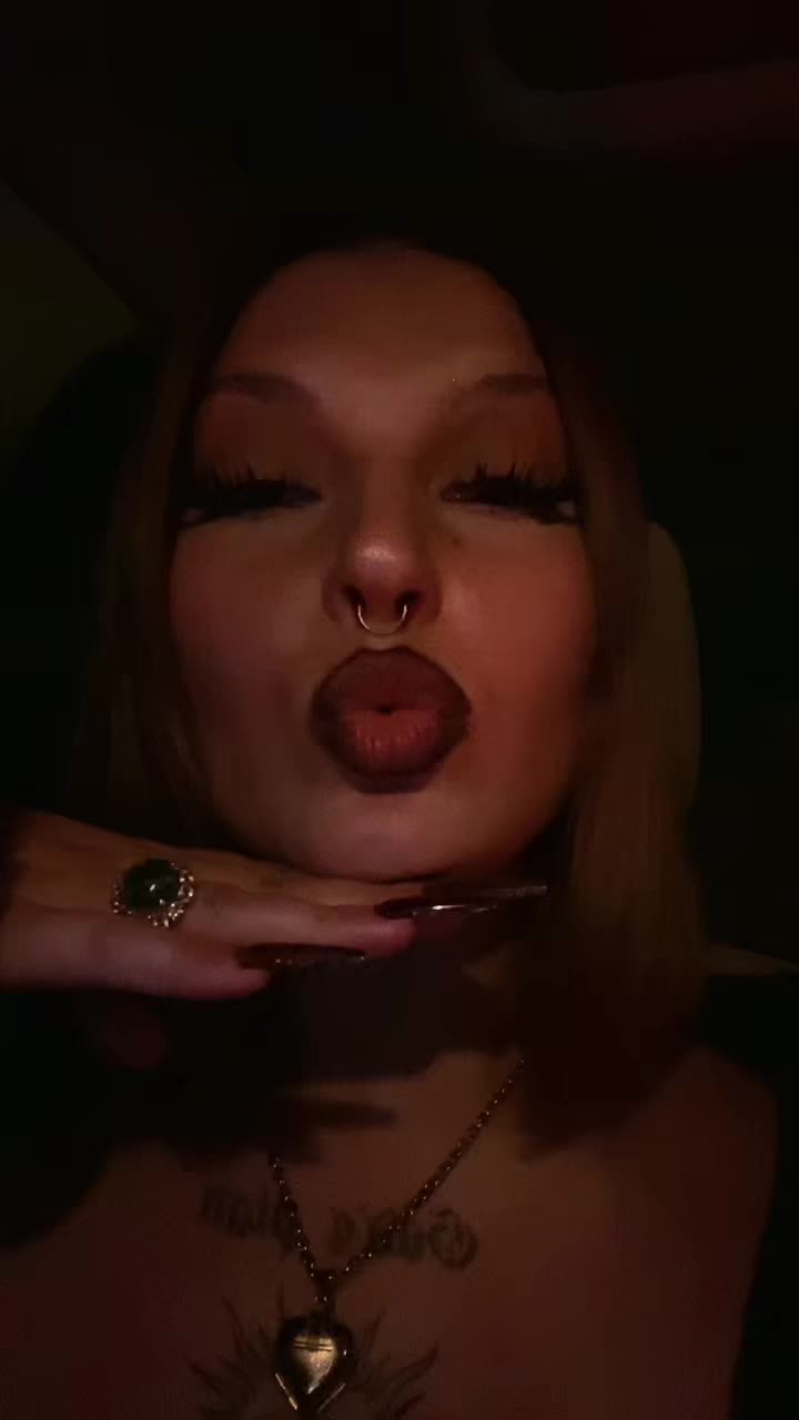 @ash🐆🎱💋