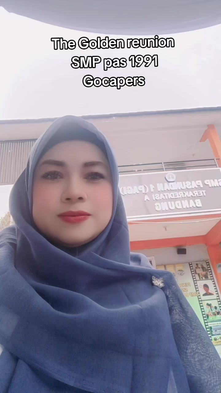 @Mom Ghani