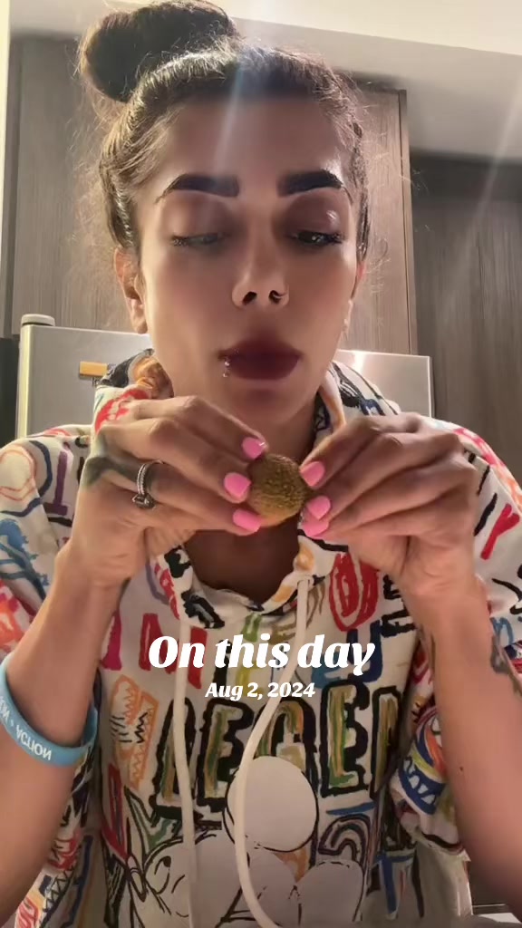 @elnazzz.qasemi