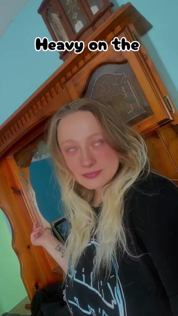 @Luna_Haze