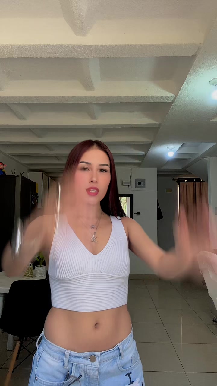 @𝙺𝚎𝚕𝚕𝚢🪼