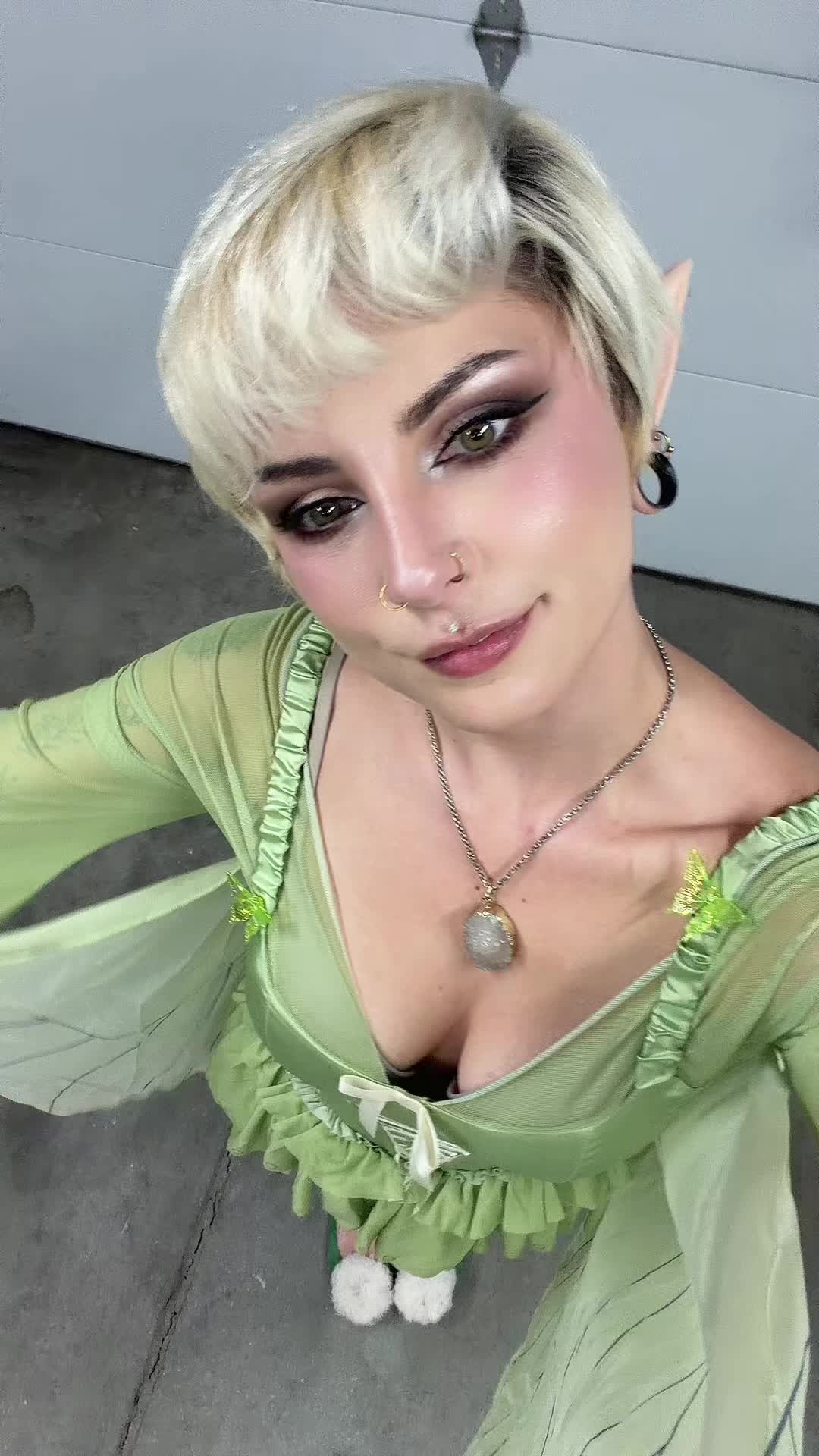 @reeyue