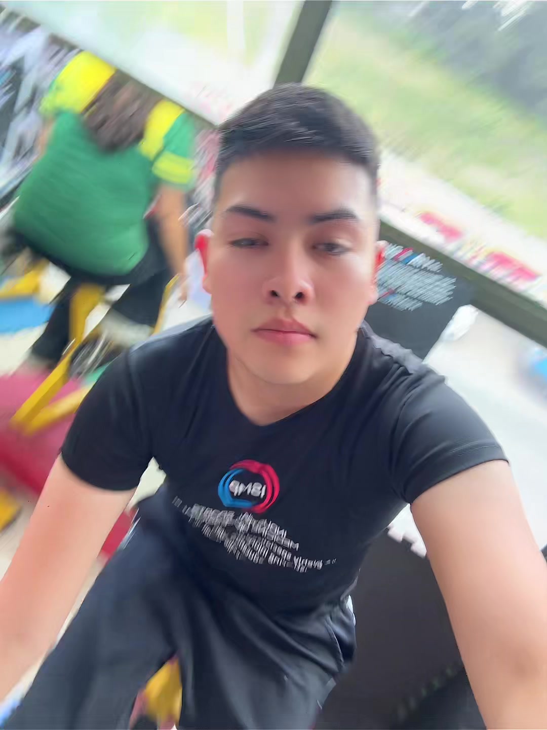 @โฐ๐ ๐ฉ๐๐ฉโ 21