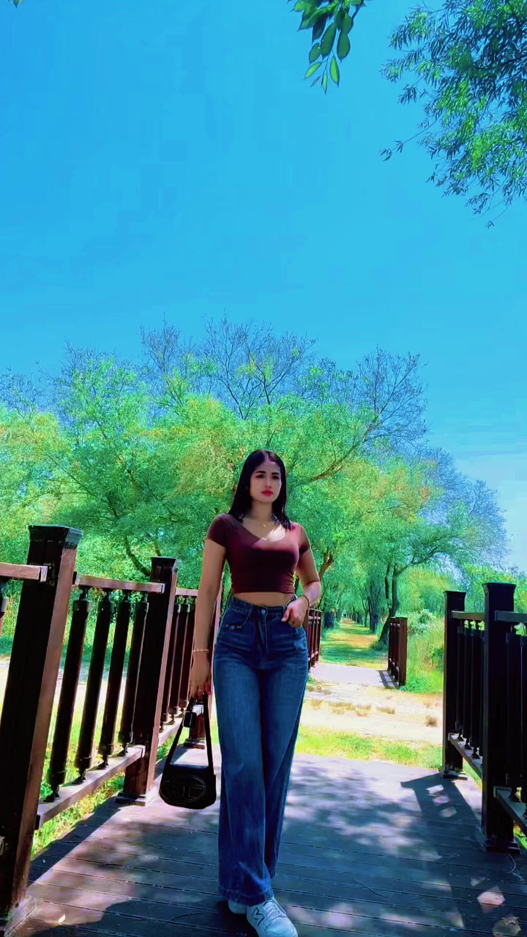 @아리
