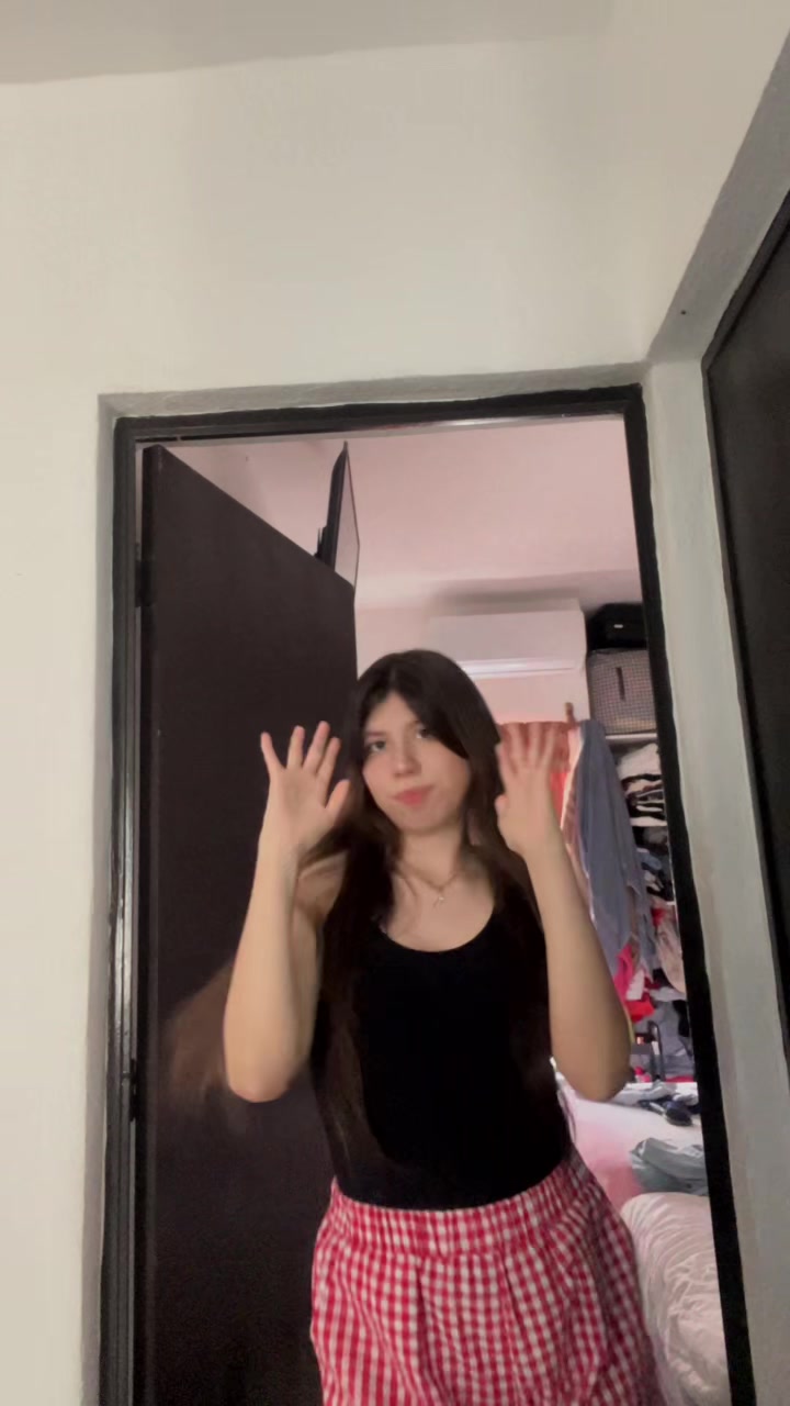 @Andrea 🩶🐻