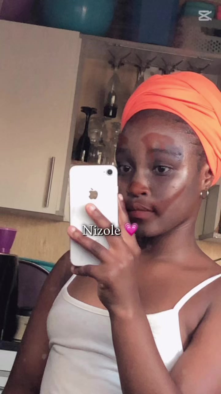 @NizoleNkabi