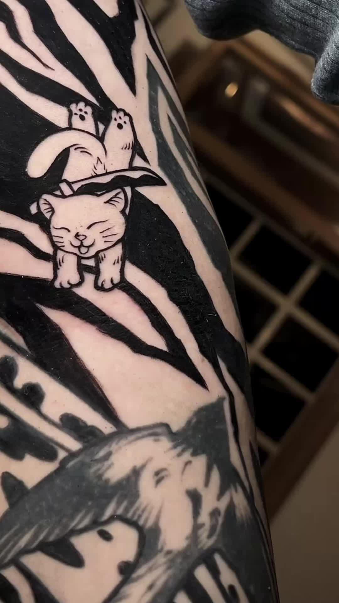 @SHARI TATTOO