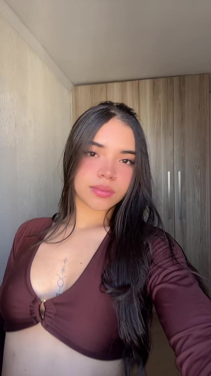 @Jamilly_t