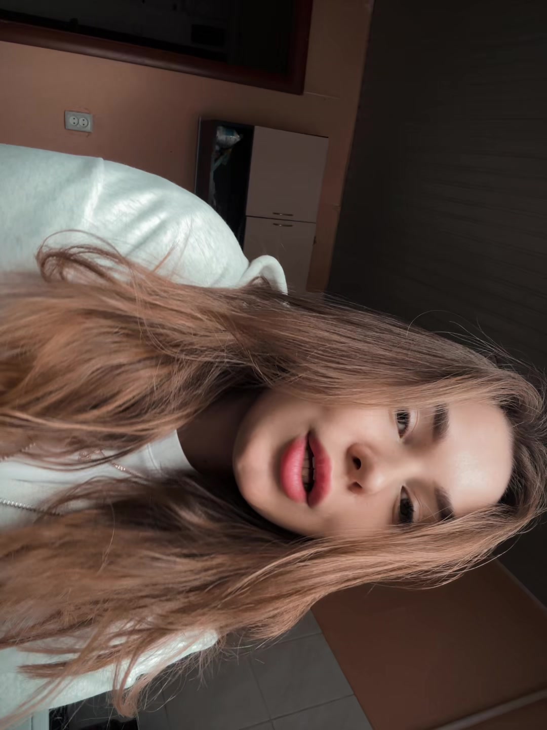 @894