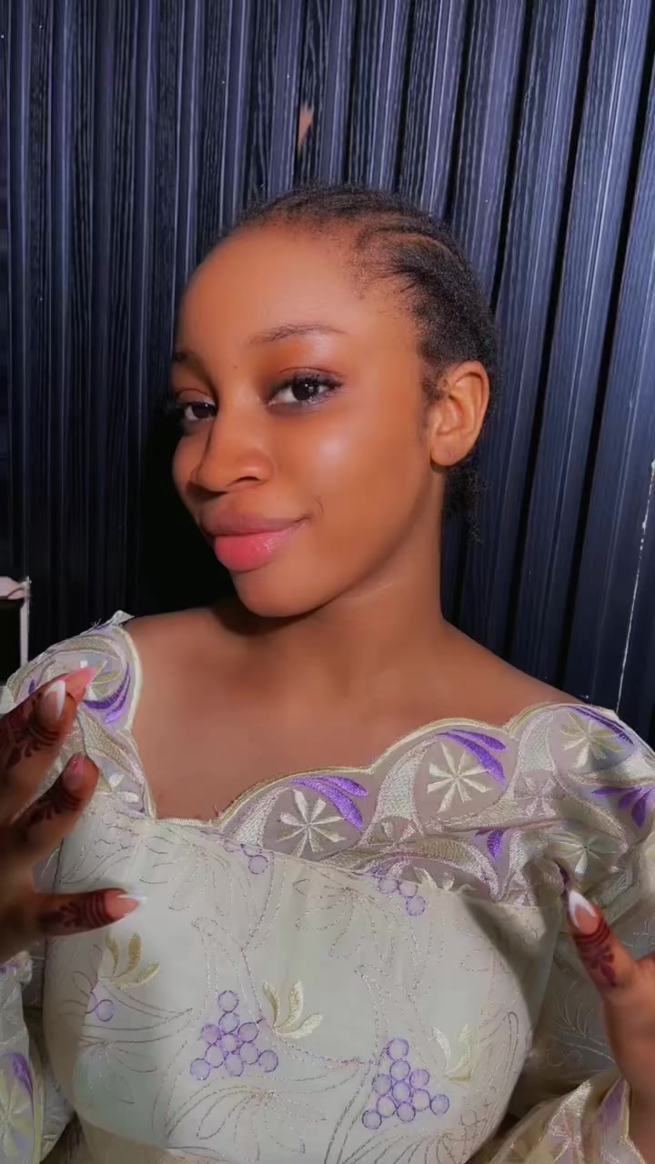 @Marie Makeup5151