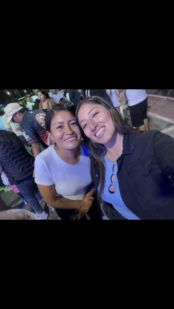 @Andrea_Rosales🖤