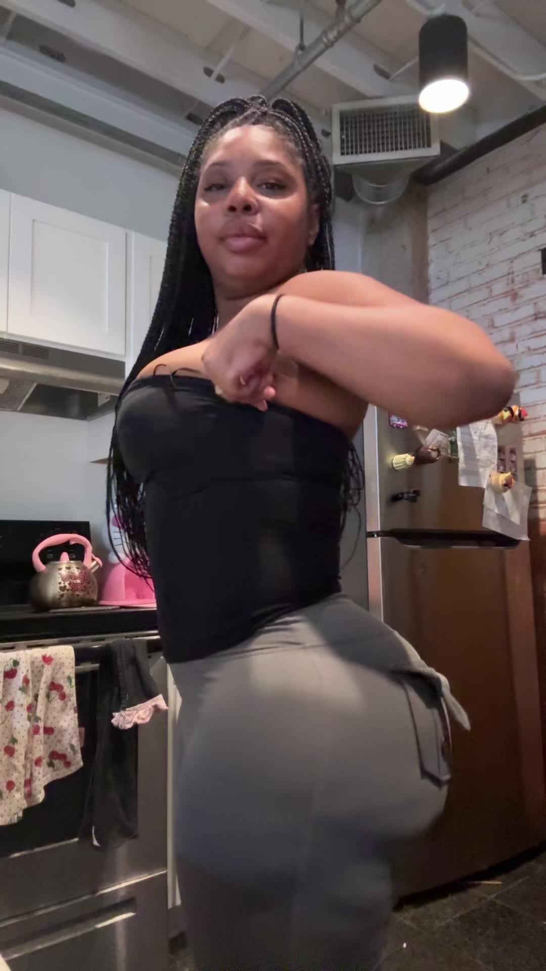 @Lilbabyyashleyy