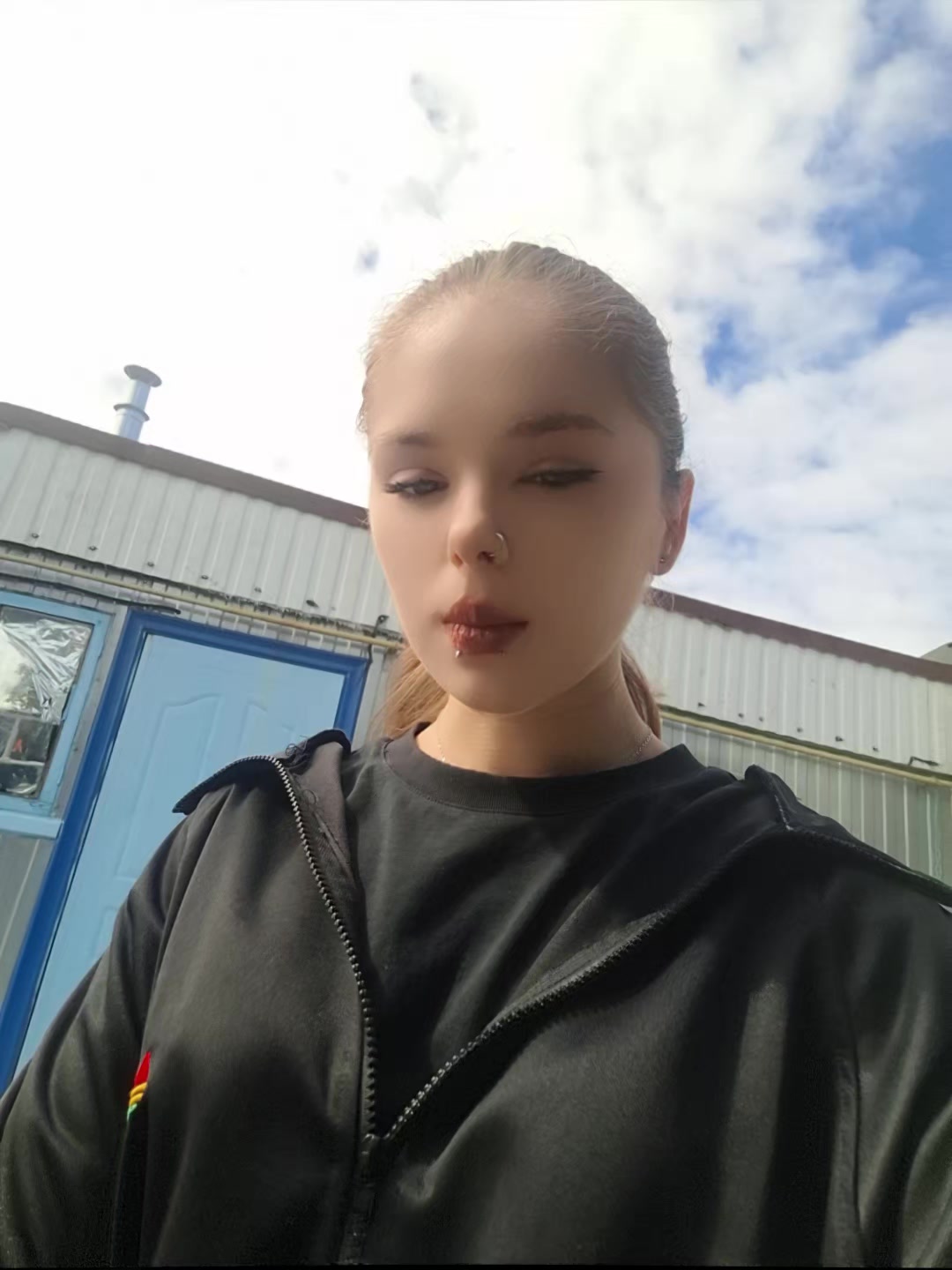 @помидорка