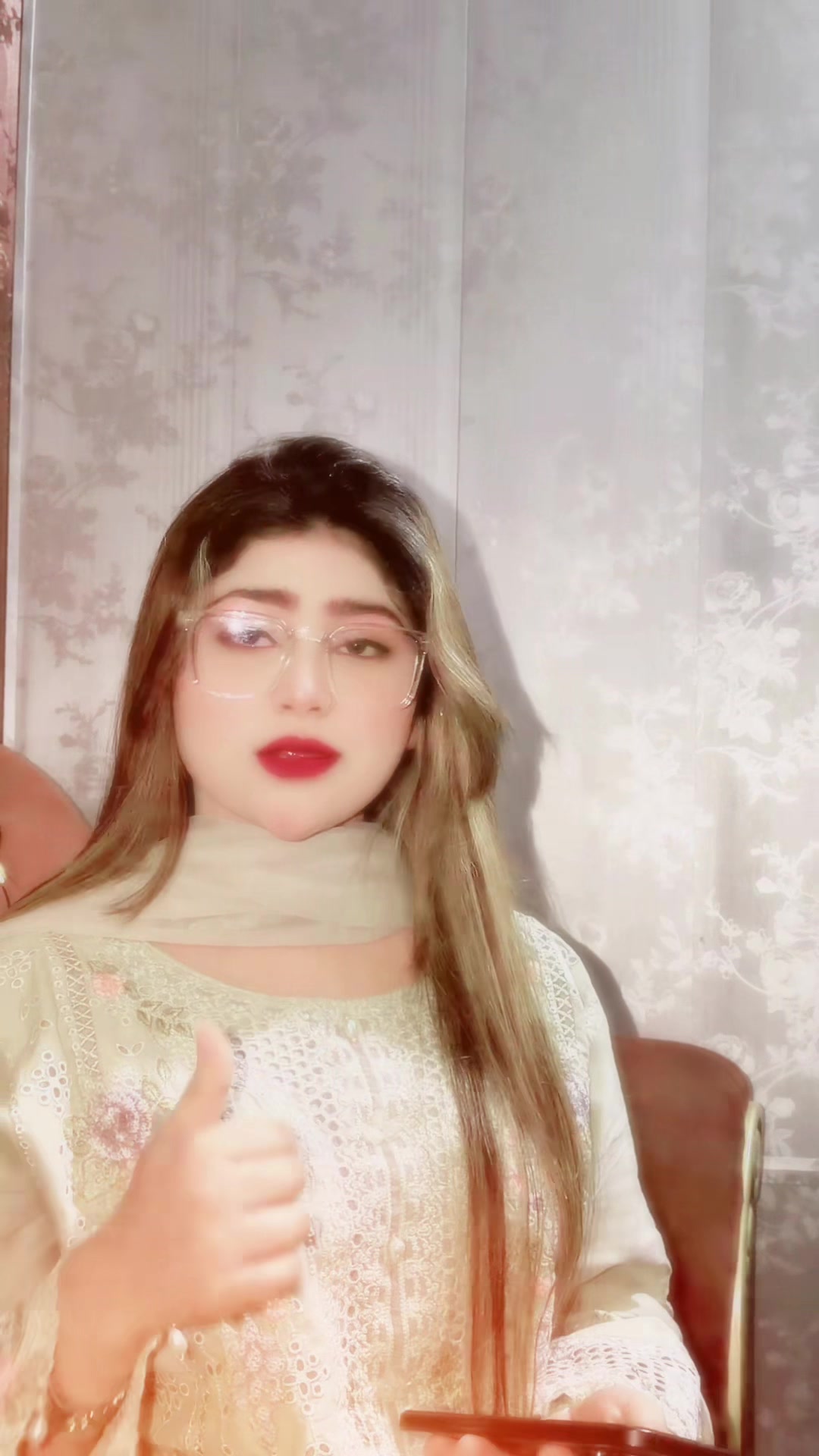 @Aizø