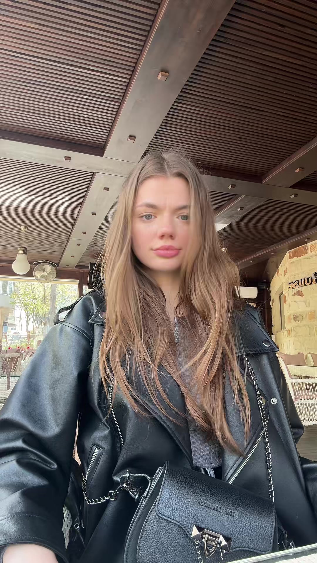 @Девушка с изюминкой
