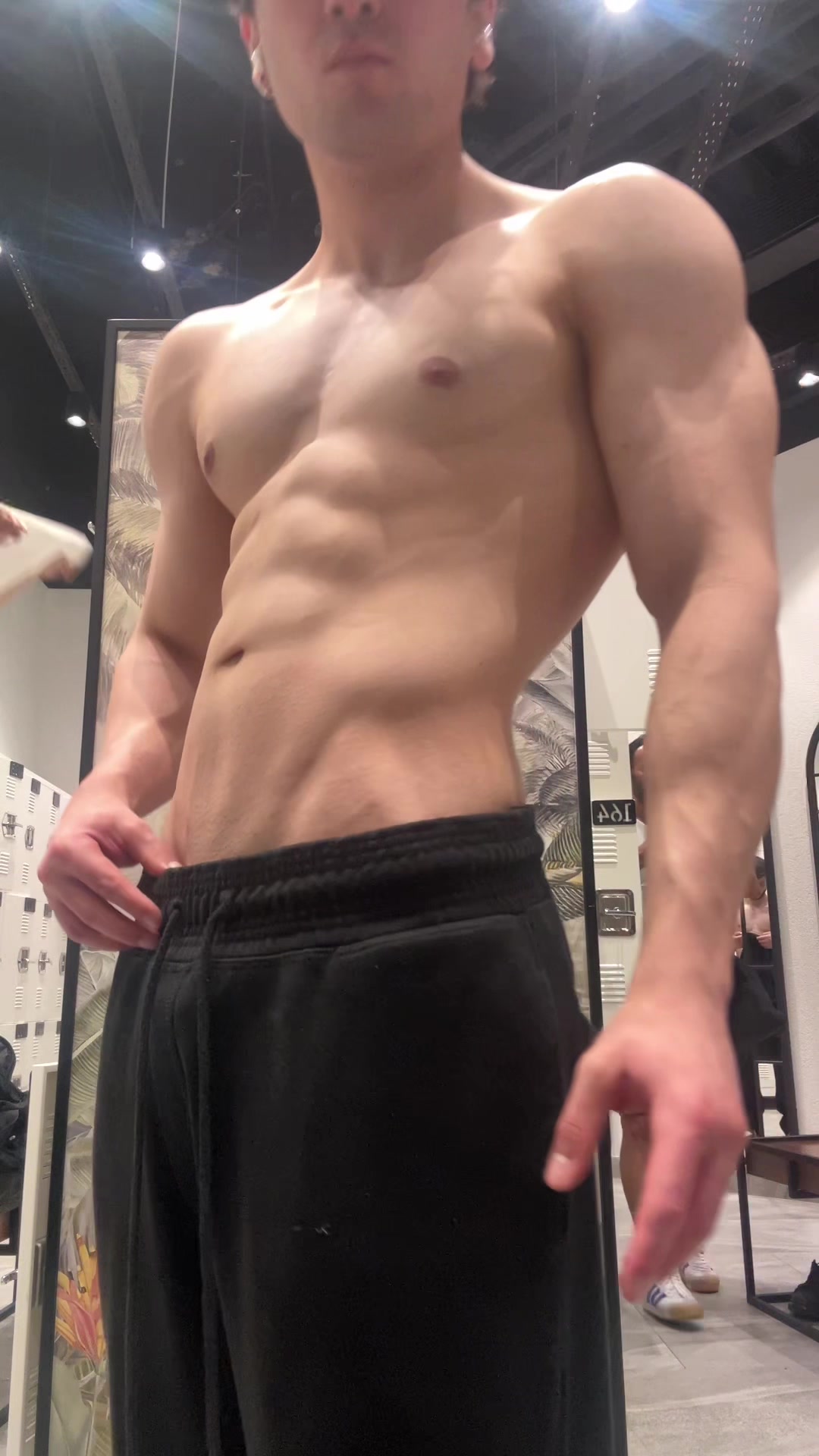 @t