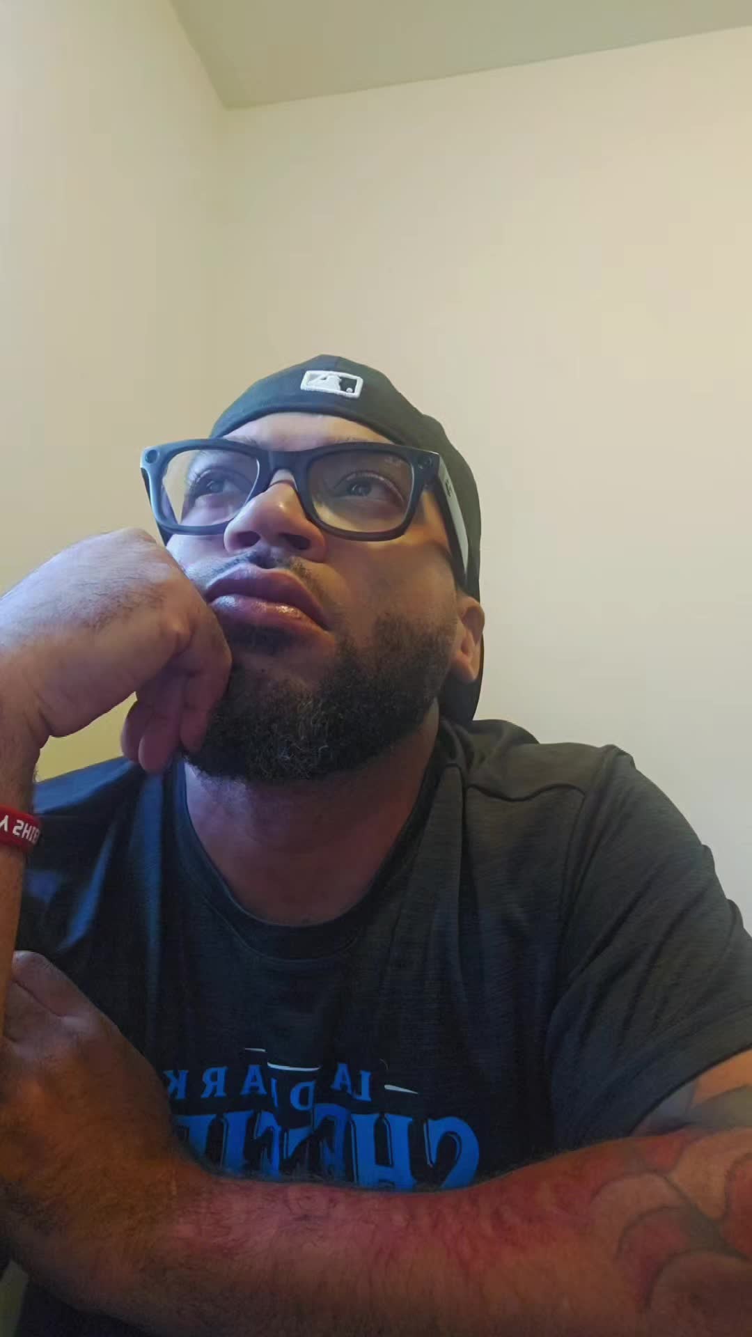 @RobNTheCulture